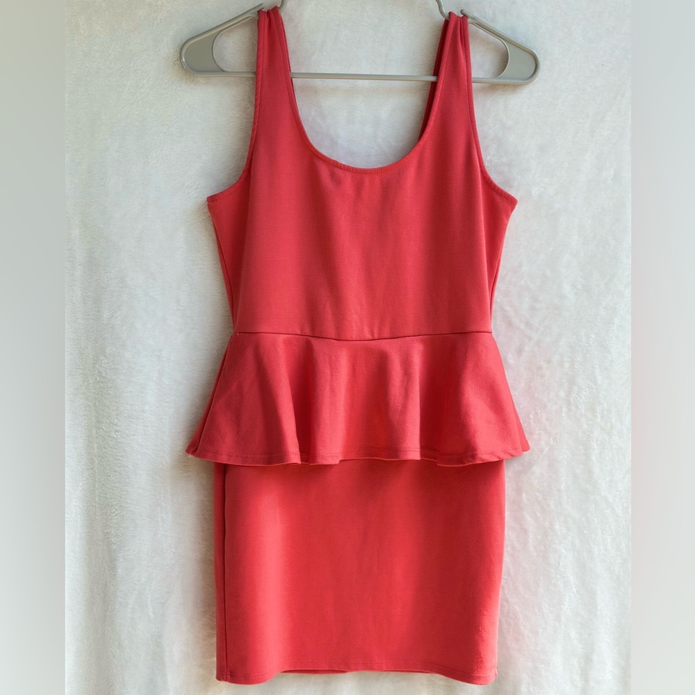 Forever 21 Coral Peplum Bodycon Dress